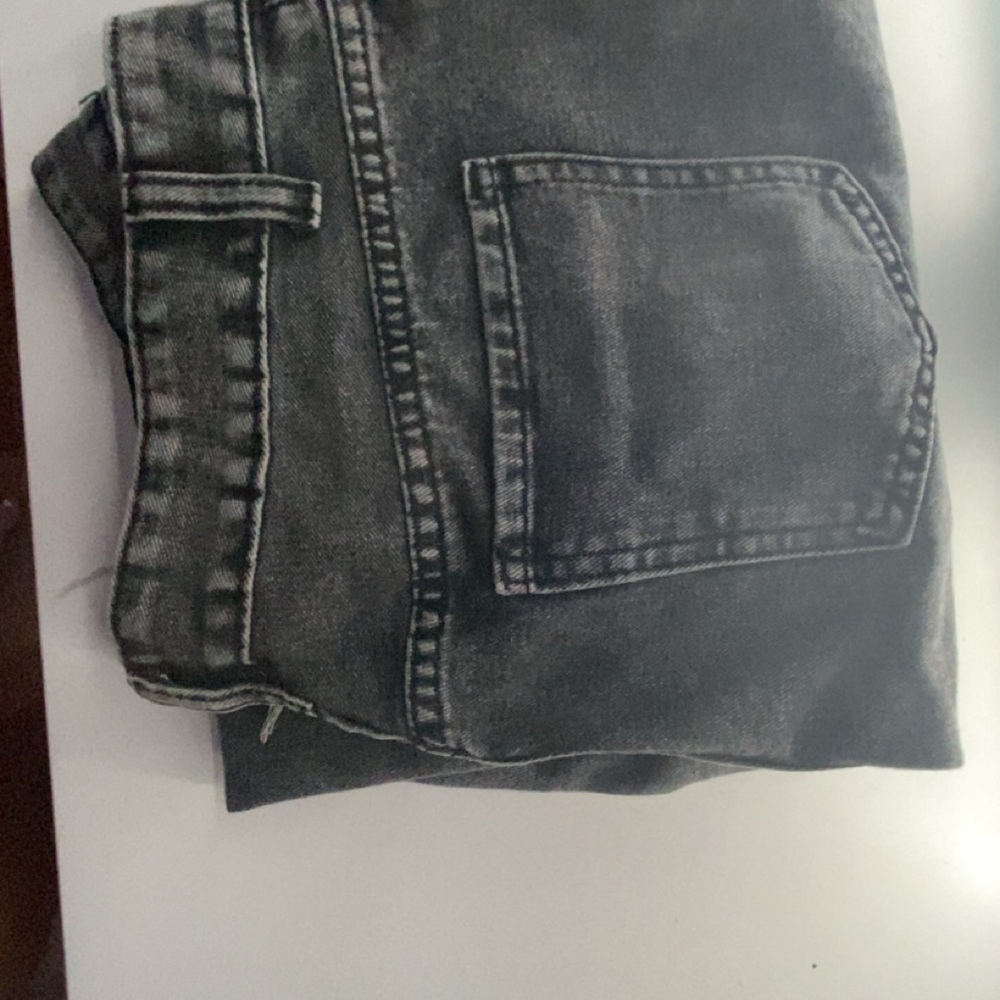 SHEIN Black Boyfriend Jeans Distressed Style